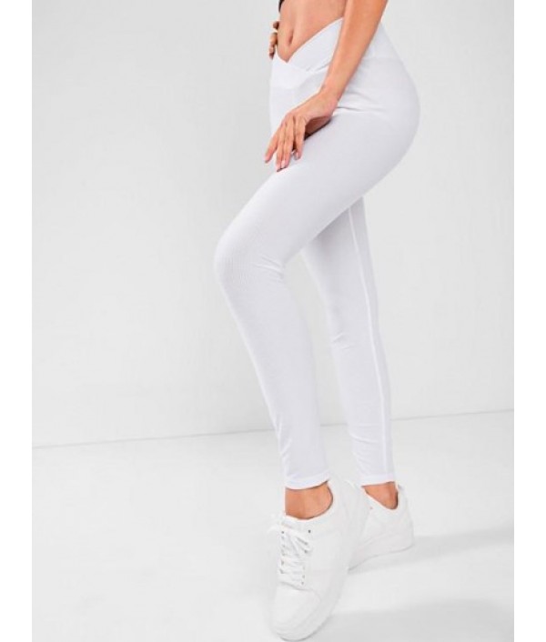 Crossover V-waist Textured Scrunch Butt Leggings