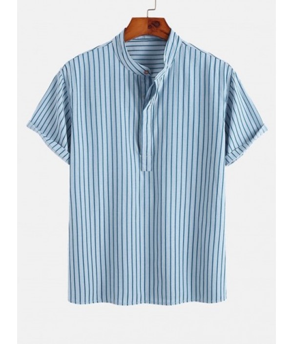 Men's Mix And Match Two Piece Set Stand Collar Vertical Striped Half Buttons Short Sleeves Pullover Shirt With Solid Color Basic Shorts Set