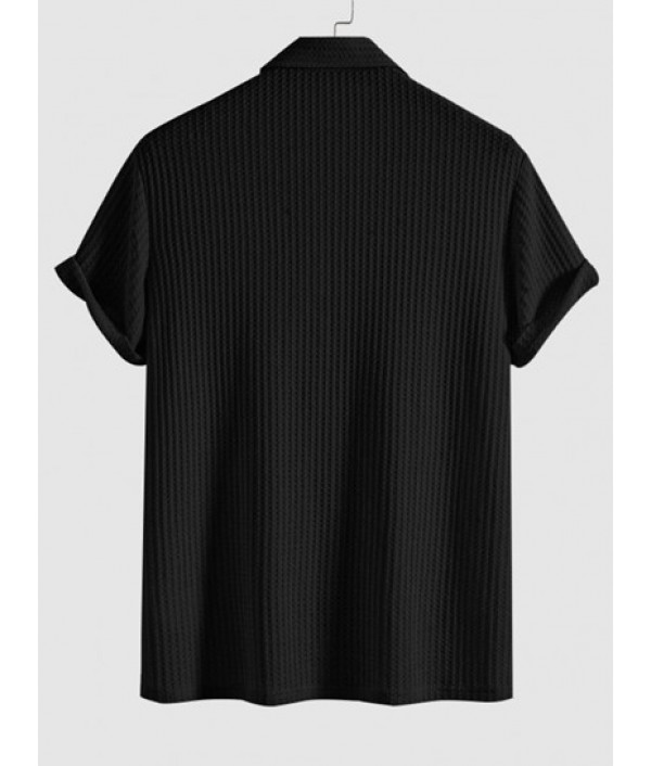 Men's Two Pieces Set Plain Color Tartan Jacquard Weave Textured Polo Collar Short Sleeves T-shirt And Solid Color Drawstring Multi-pocket Jogger Pants Streetwear Set