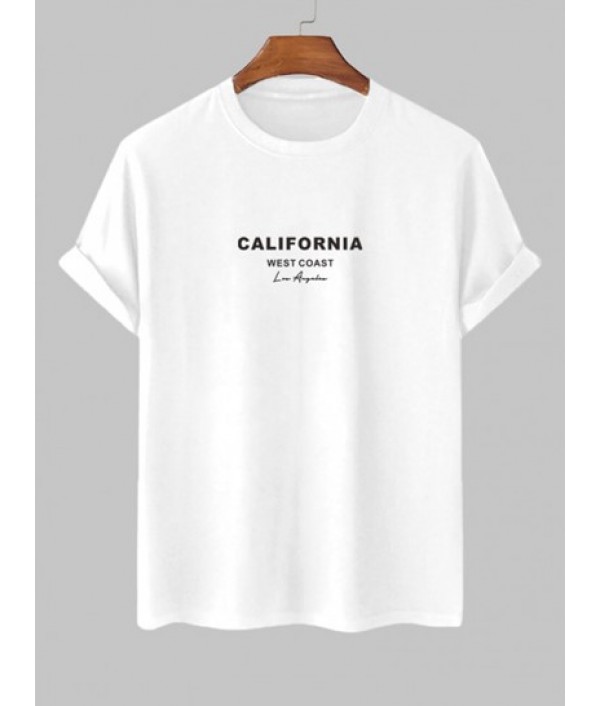 Men's Casual WEST COAST Butterfly Pattern Short Sleeves T-shirt And Athleisure Style Letter CALIFORNIA Graphic Printed Drawstring Pockets Shorts Set Men's Casual WEST COAST Butterfly Pattern Short Sleeves T-shirt And Athleisure Style Letter CALIFORNIA Graphic Printed Drawstring Pockets Shorts Set