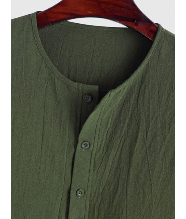 Men's Cotton And Linen Textured Half Button Short Sleeves Pullover Shirt And Multi-pockets Design Drawstring Casual Shorts Set Men's Cotton And Linen Textured Half Button Short Sleeves Pullover Shirt And Multi-pockets Design Drawstring Casual Shorts Set