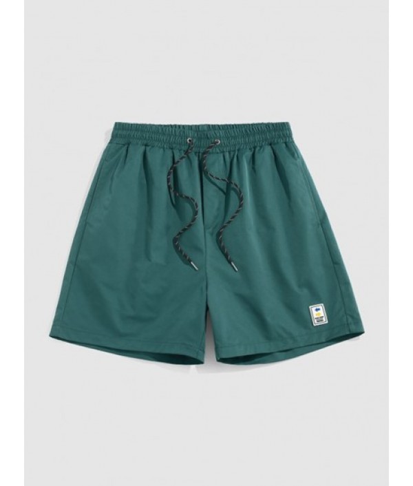 Men's CALIFORNIA WEST COAST Flag Pattern Short Sleeves Polo Collared T-shirt And Label Design Solid Color Drawstring Shorts Set Men's CALIFORNIA WEST COAST Flag Pattern Short Sleeves Polo Collared T-shirt And Label Design Solid Color Drawstring Shorts Set