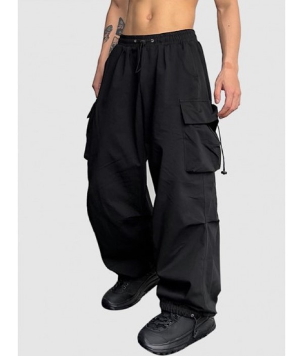 Men's College Style LOS ANGELES Letter Pattern Short Sleeves Polo Collared T-shirt And Loose Fit Drawstring Pocket Design Beam Feet Parachute Cargo Pants Set Men's College Style LOS ANGELES Letter Pattern Short Sleeves Polo Collared T-shirt And Loose Fit Drawstring Pocket Design Beam Feet Parachute Cargo Pants Set